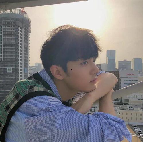 肖战最新有网友爆料,肖战新恋情曝光?网友爆料引发热议 第3张 肖战最新有网友爆料,肖战新恋情曝光?网友爆料引发热议 第3张